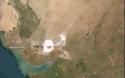 Camera flight between map locations